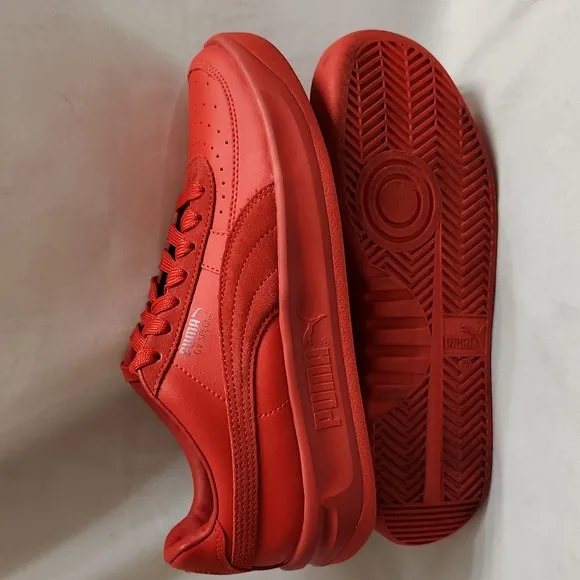 PUMA GV Special Triple Red Sneakers (M Size 8)