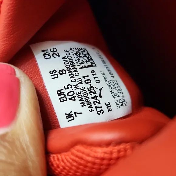 PUMA GV Special Triple Red Sneakers (M Size 8)