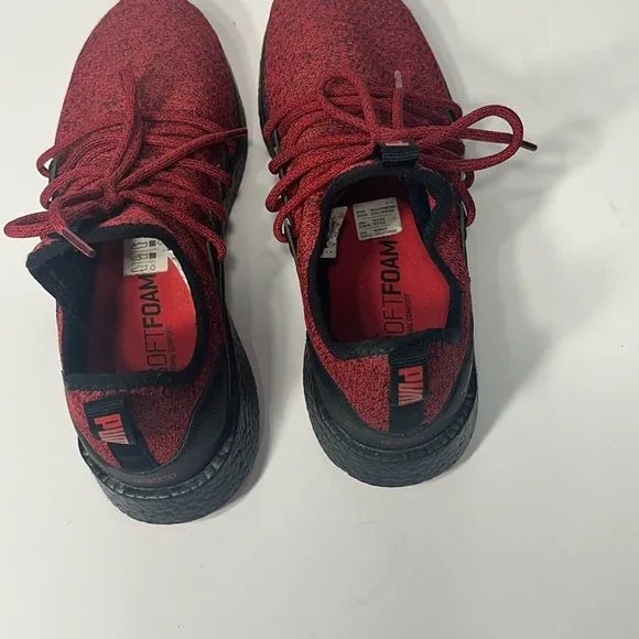 PUMA Red Athletic Sneakers pre owned good condition size 8