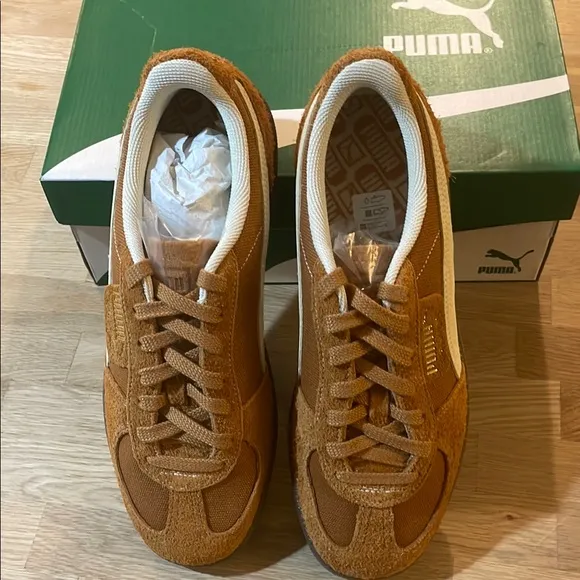 Puma Tan Suede Retro Sneakers
