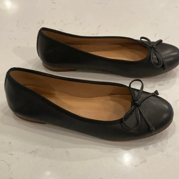 QUINCE Italian Leather Bow Ballet Flat Black Size 8