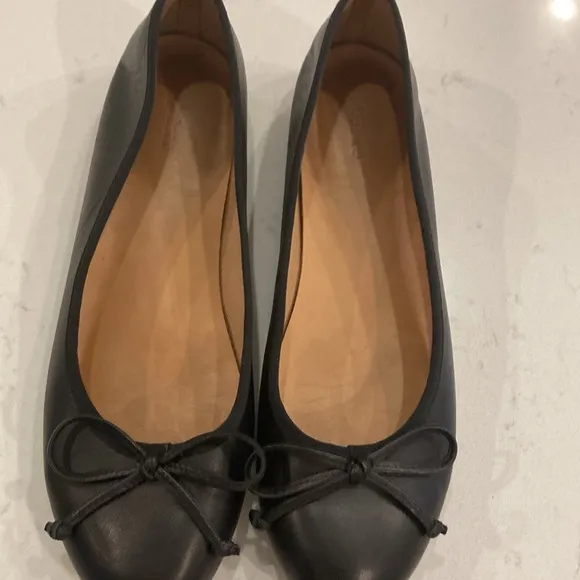 QUINCE Italian Leather Bow Ballet Flat Black Size 8