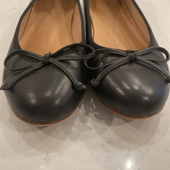 QUINCE Italian Leather Bow Ballet Flat Black Size 8