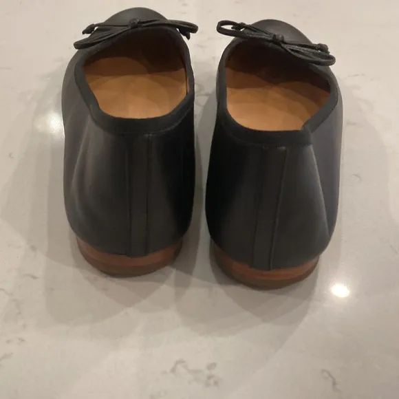 QUINCE Italian Leather Bow Ballet Flat Black Size 8