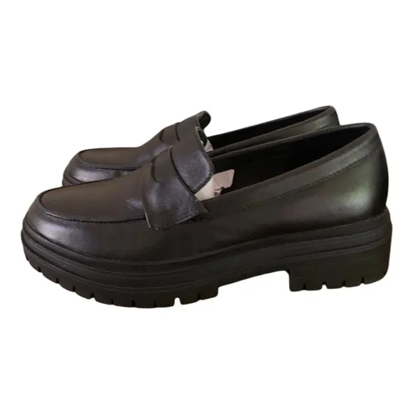 Quince NWOB Italian Leather Lug Sole Loafer Black Sz 7