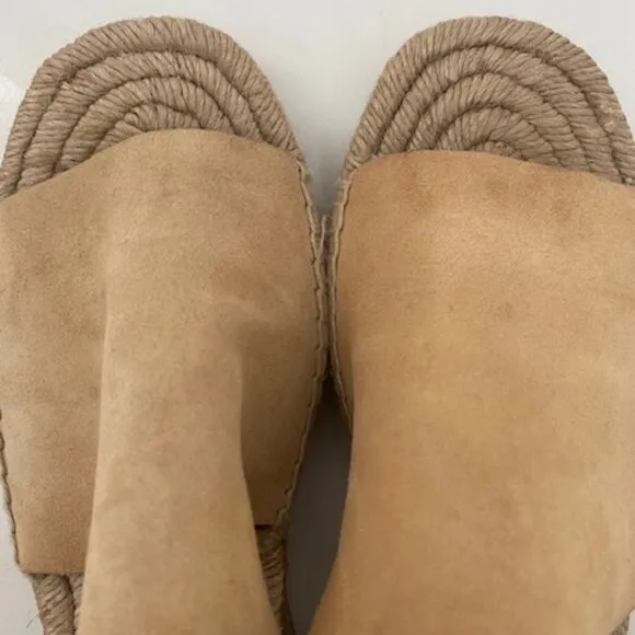 RAG &amp; BONE Calla Dune Tan Suede Buckle Wedge Sandals Sz 37 / US 7-7.5