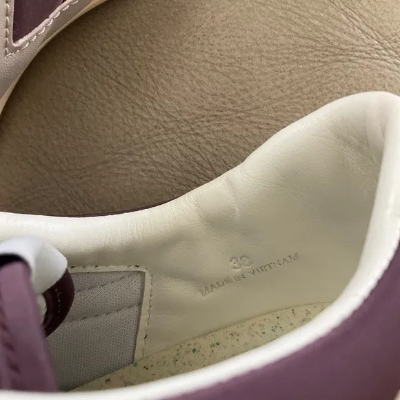 RAG &amp; BONE  Retro Mixed Leather Runner Sneakers - Grape