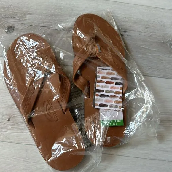 RAINBOW SANDALS Tan color Men’s Size XL NWT in packaging