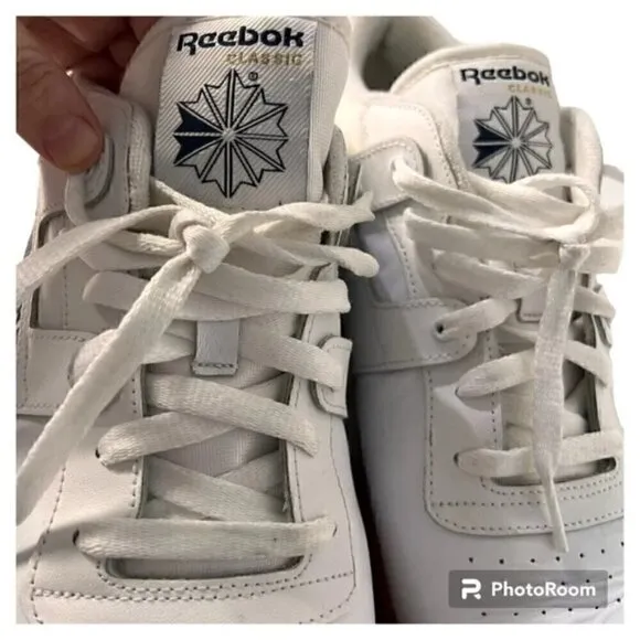 Reebok Classic Men's white casual sneakers  size US 13