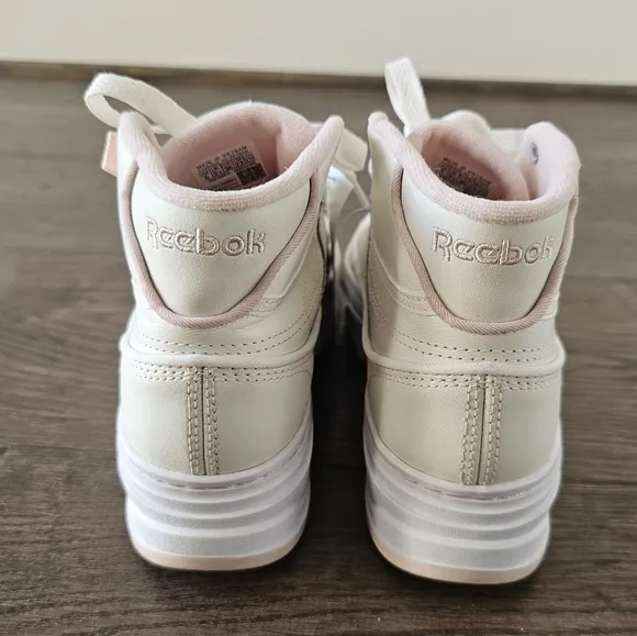 Reebok Women's Club C Geo Mid Shoes
