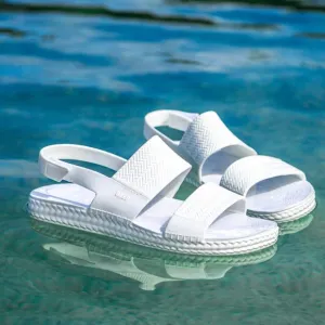 Reef Water Vista Sandals- White NWT
