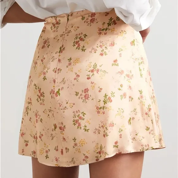 Reformation Benson Floral-Print Silk-Satin Mini Skirt in Vivian