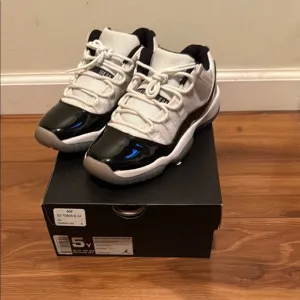 Retro 11 low GS