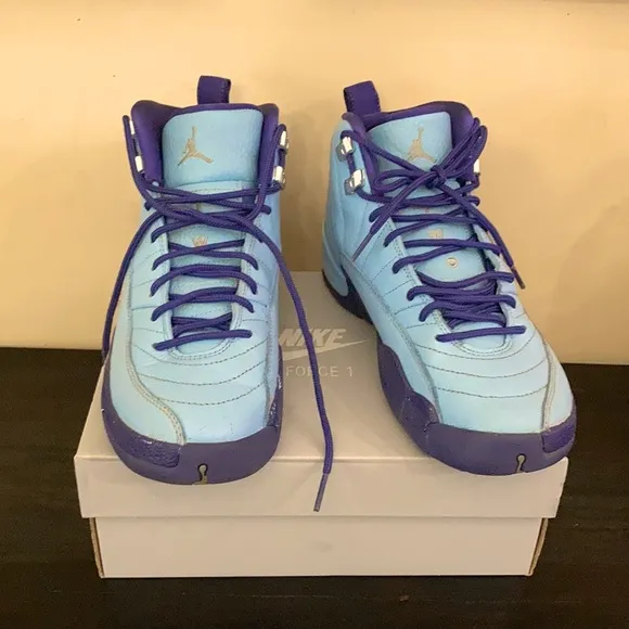 RETRO AIR JORDAN 12 KIDS Sneakers