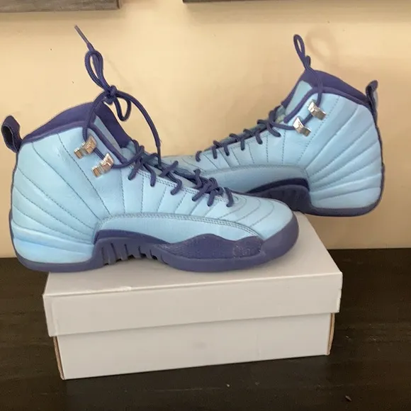 RETRO AIR JORDAN 12 KIDS Sneakers