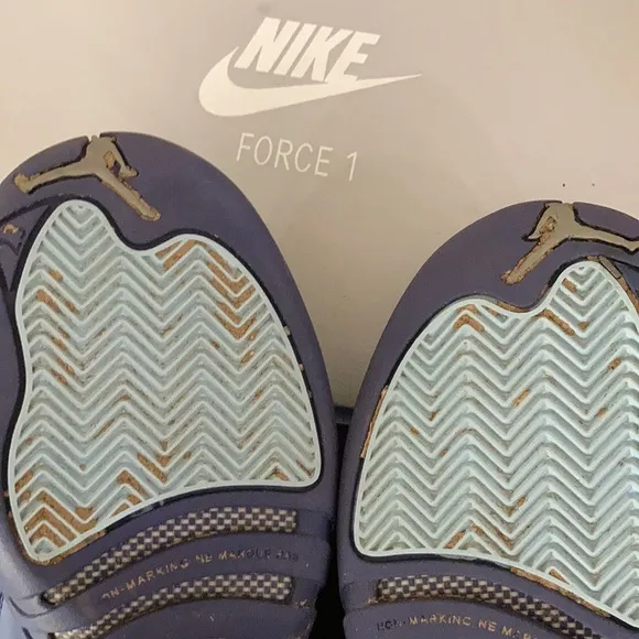 RETRO AIR JORDAN 12 KIDS Sneakers