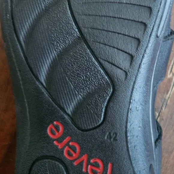 Revere Leather comfy black outdoor Arch Support Slip Resistant velcro sandals 11