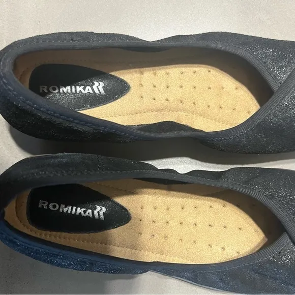 ROMIKA X JOSEPH SIEBEL Cassie Flats