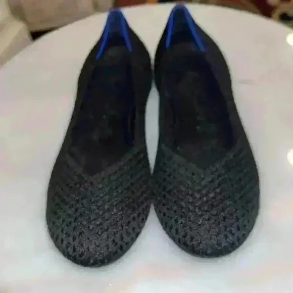 Rothy’s Flats Black Honeycomb Round Toe - Retired sz 8