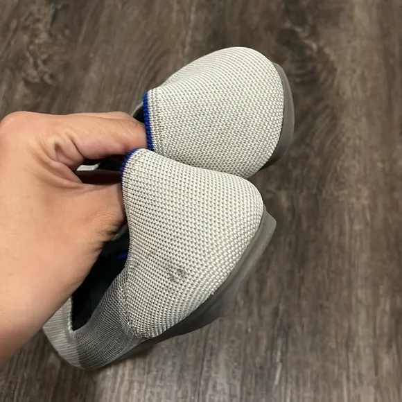 Rothys Gray Round Toe Knit Flats Size 5