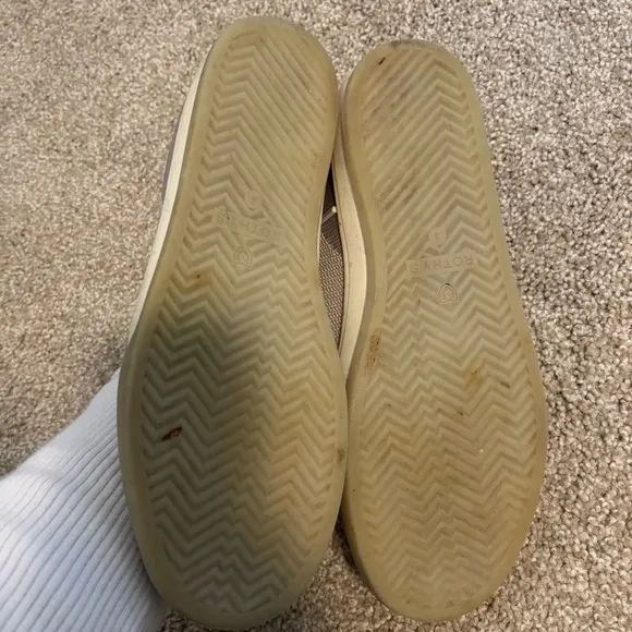 Rothy's Lace Up Tan Comfort Sneakers Size 8
