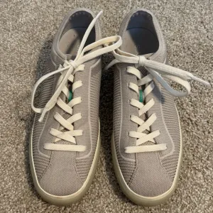Rothy's Lace Up Tan Comfort Sneakers Size 8