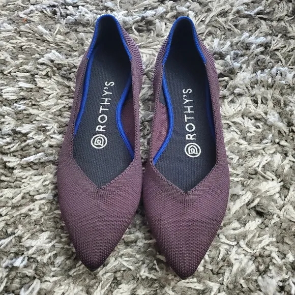 Rothy's Pointed Toe Port Purple Flats Sz 6