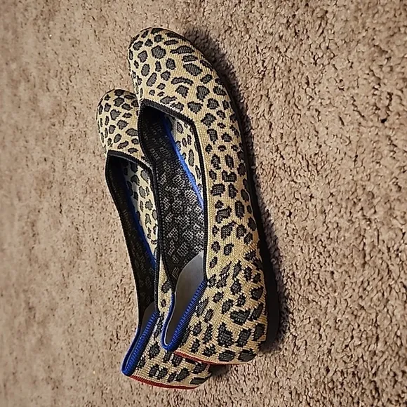 Rothy’s RETIRED Leopard Spotted Round Toe Flats, Size 8.5