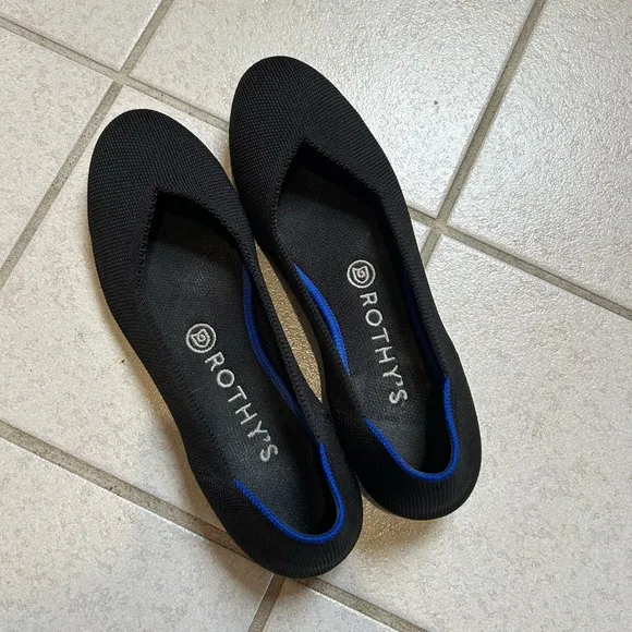 Rothy’s Round Toe Black Flats - 7.5