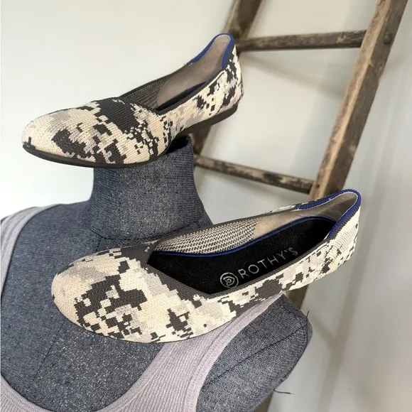 Rothy’s The Flat Original Gray Geometric Camo Flat Slip On Size 9