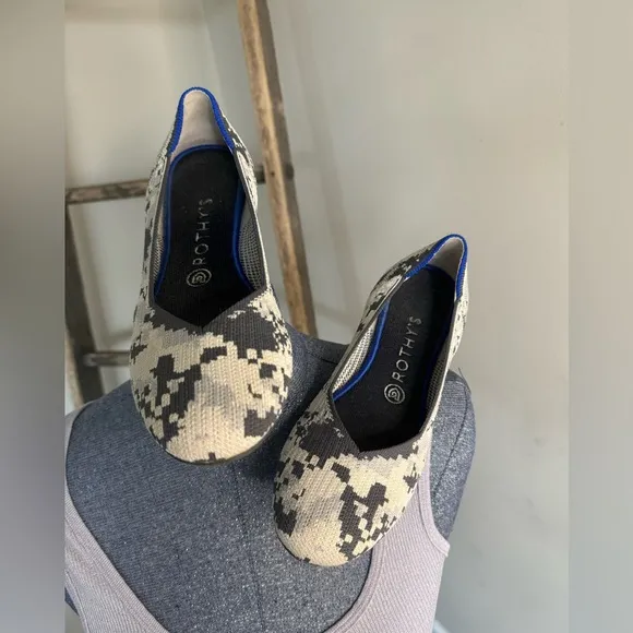 Rothy’s The Flat Original Gray Geometric Camo Flat Slip On Size 9