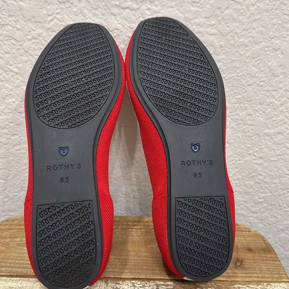 Rothy’s The Square Cardinal Red Flats Size 8.5