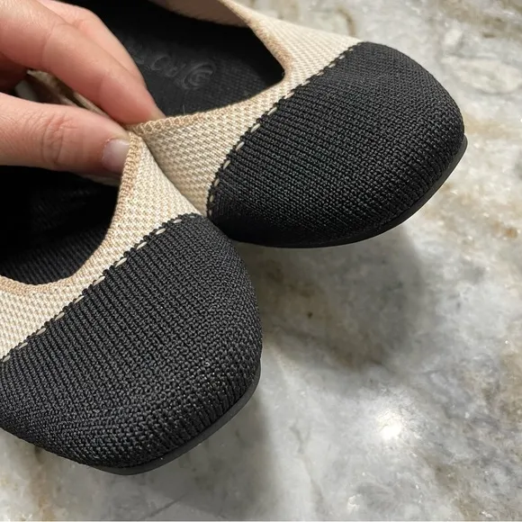 ROTHY’S THE SQUARE TUXEDO Flats Women’s 8