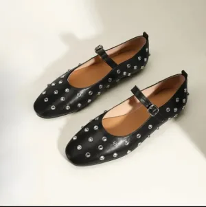 Round Toe Flats Slip-Ons