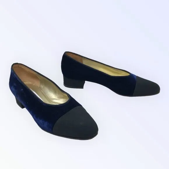 Saks Fifth Ave Blue Velvet &amp; Black Almond Toe Kitten Evening Heels Size 8B