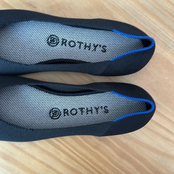 SALE TODAY ONLY! Rothy's “The Square” Black Flats