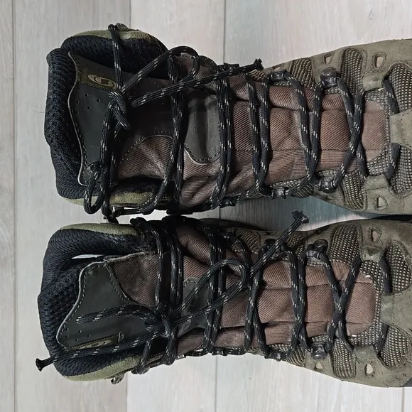 Salomon Men's 128653 Hiking High Top Boots Shoes Sneakers Sz 11