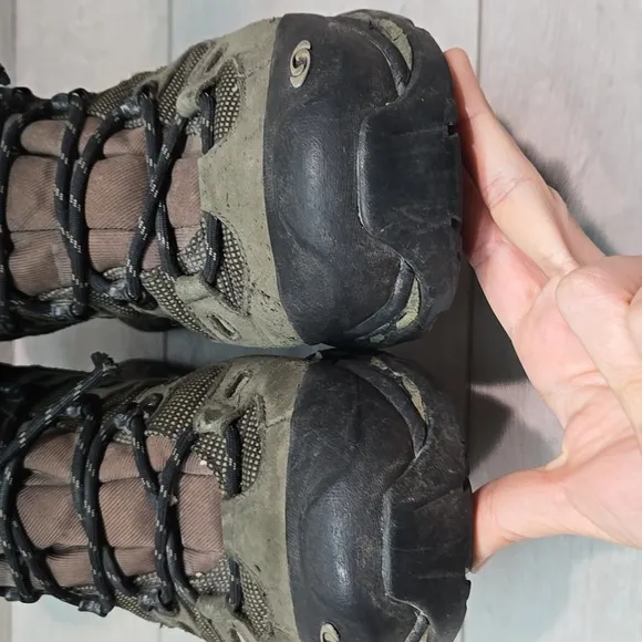 Salomon Men's 128653 Hiking High Top Boots Shoes Sneakers Sz 11