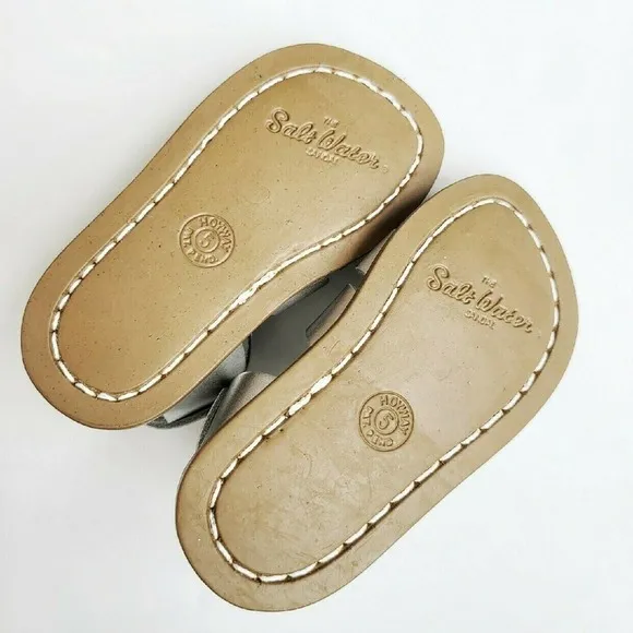 Salt Water Sandals Silver Leather NEW 5