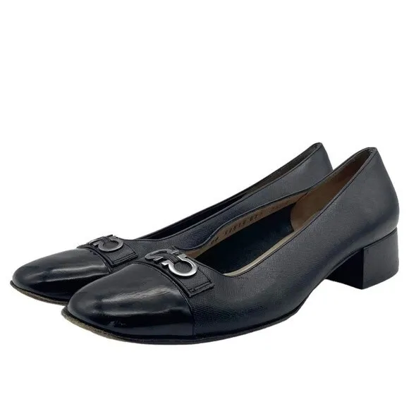 Salvatore Ferragamo Black Leather Double Gancini Heeled Loafer Size 7.5 AA