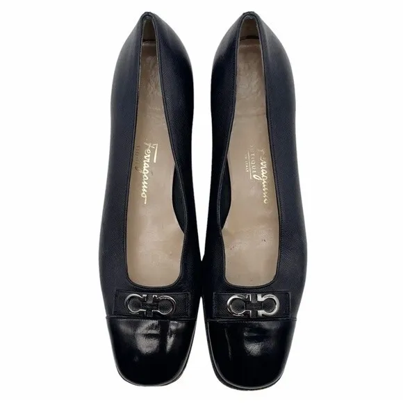 Salvatore Ferragamo Black Leather Double Gancini Heeled Loafer Size 7.5 AA