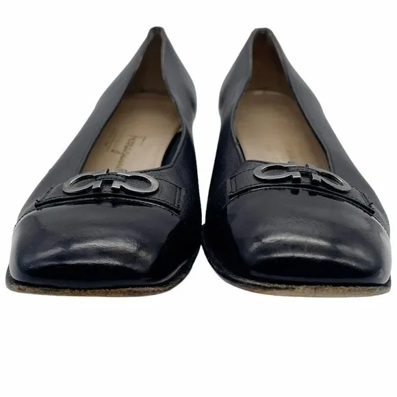 Salvatore Ferragamo Black Leather Double Gancini Heeled Loafer Size 7.5 AA