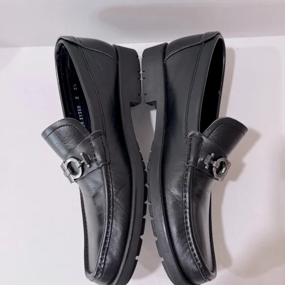 Salvatore Ferragamo Black Leather Loafers Mens 8.5 D Gancini Bit Italy Classic