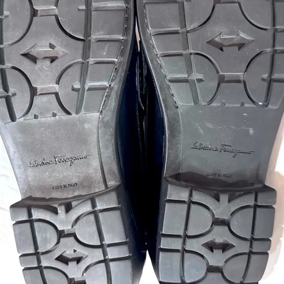 Salvatore Ferragamo Black Leather Loafers Mens 8.5 D Gancini Bit Italy Classic