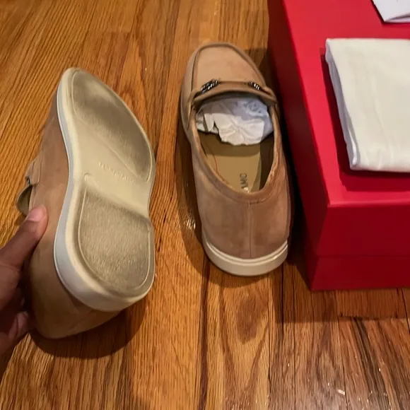 Salvatore Ferragamo Cosimo Tan Loafers with Modern Horsebit Detail Sz8.5