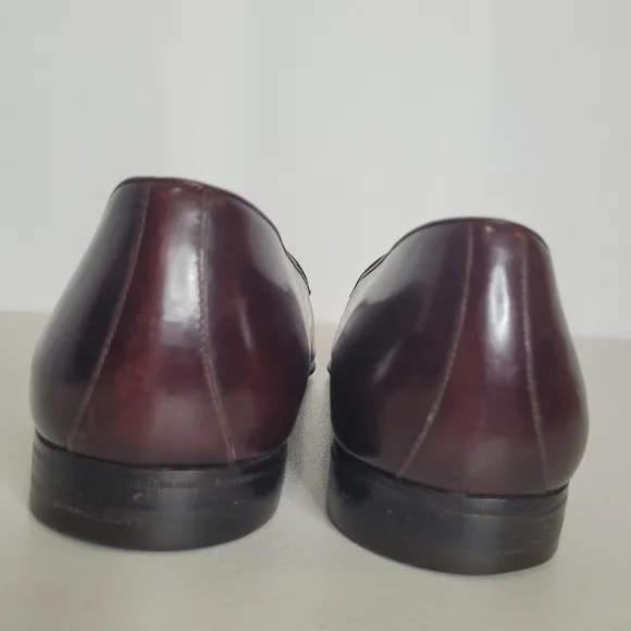 Salvatore Ferragamo Men's Burgandy Croc Embossed Tassel Loafers - Size 9 D