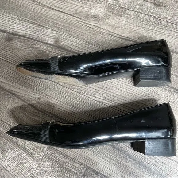 SALVATORE FERRAGAMO vintage Patent Leather Horsebit Flats