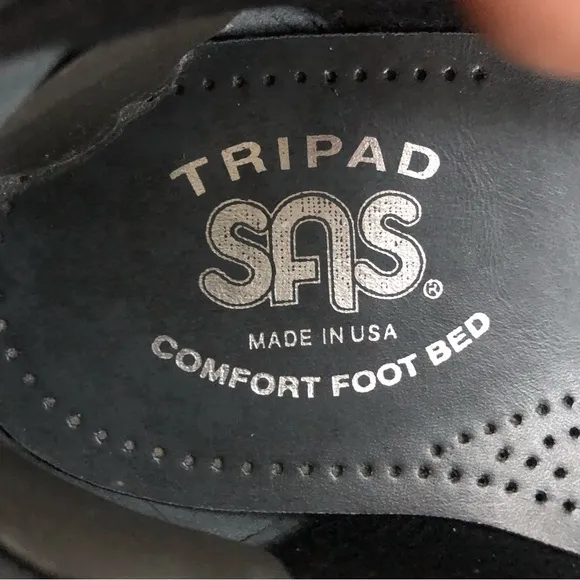 SAS black leather bow cap toe tripad orthopedic flats