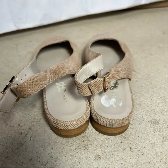 SAS Chloe J5 Beige Leather Snake Skin Pattern Slingback Closed Toe Flats Size 7M