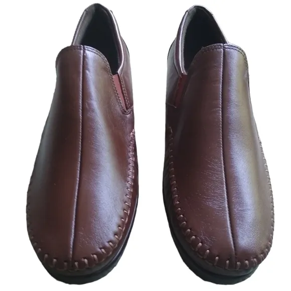 SAS Comfort Moccasin Loafer In Dream Brown Woman's 9